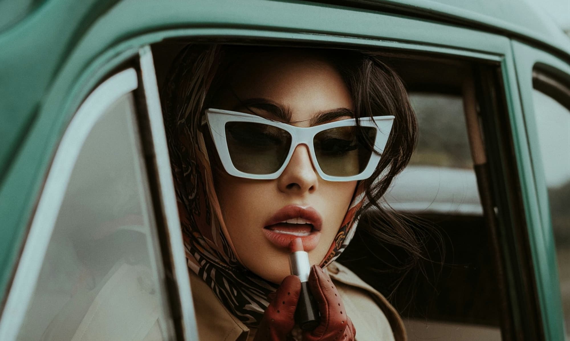 The Top 5 French Fashion Icons Every Stylish Wardrobe Needs