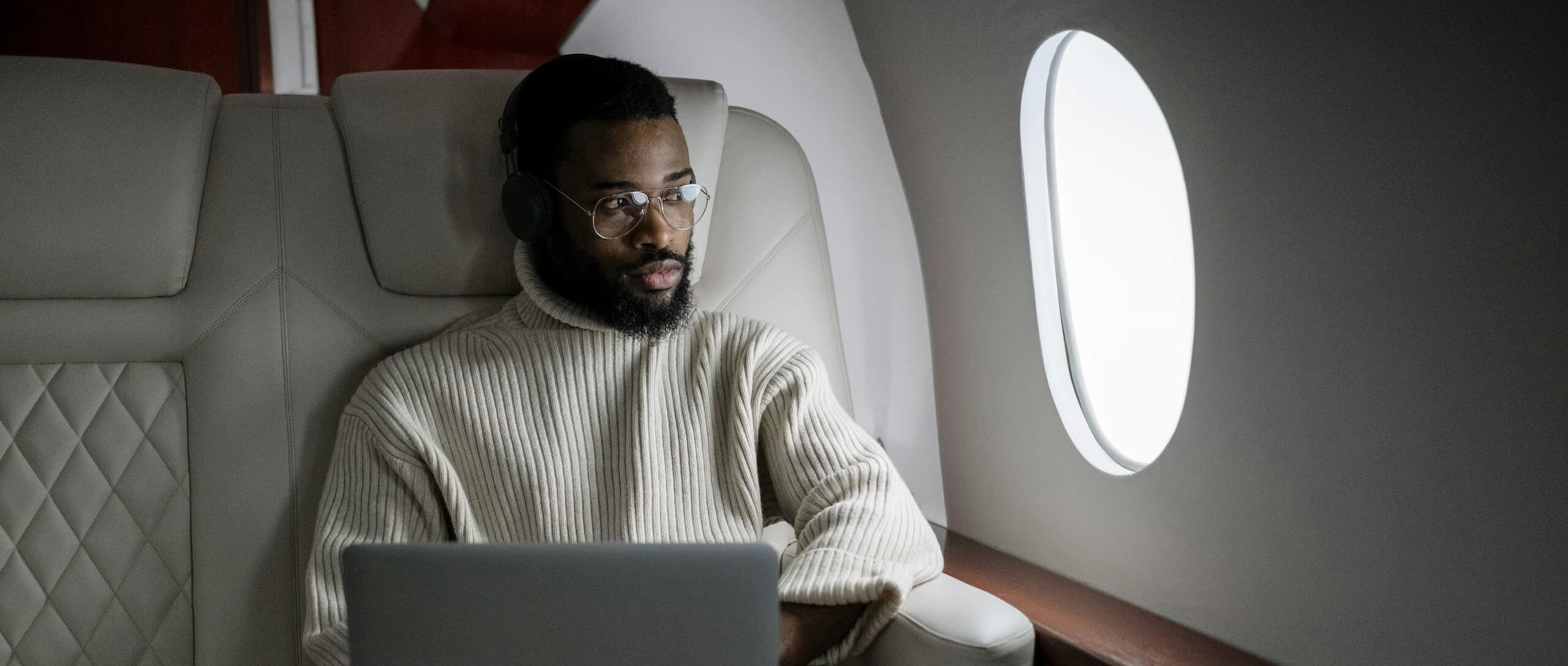 Private vs. First Class: Which Luxury Travel Experience Is Worth It?